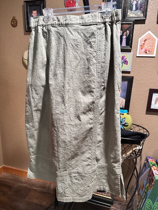 Denim&Co Olive Embroidered Midi Skirt - Picture 4 of 6